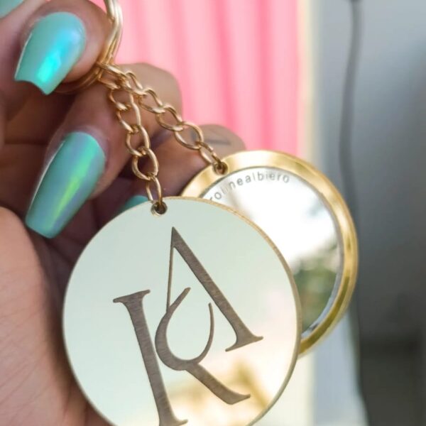 CHAVEIRO  C/ ESPELHO